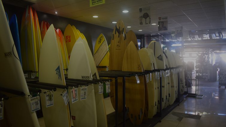 surfboard auswahl im lineup surfshop in corralejo fuerteventura